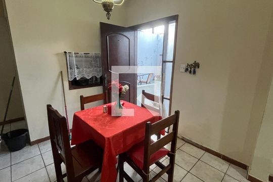 Casa à venda com 3 quartos, 275m² em Chácara da Barra, Campinas