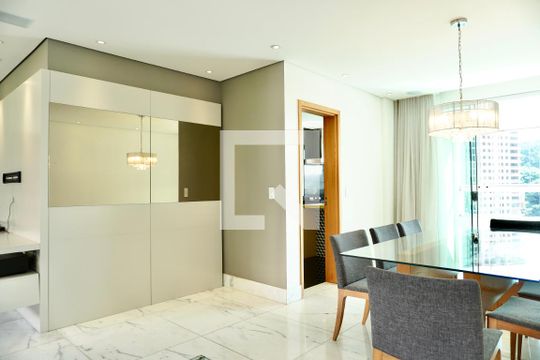 Copa  de apartamento à venda com 4 quartos, 184m² em Santa Lúcia, Belo Horizonte
