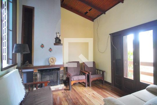 sala 2 de casa à venda com 4 quartos, 208m² em São Jorge, Novo Hamburgo