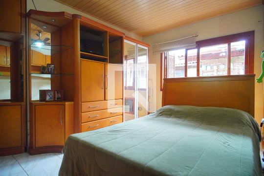 Quarto 1 de casa à venda com 4 quartos, 208m² em São Jorge, Novo Hamburgo