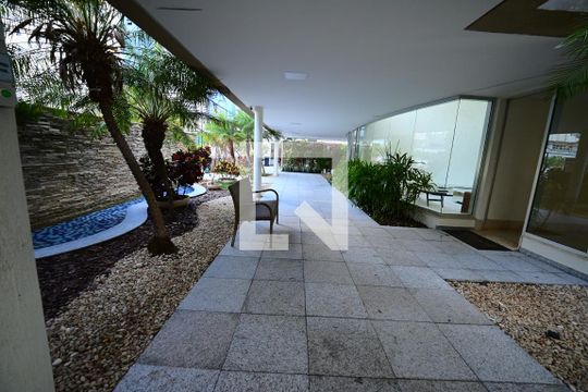 Apartamento à venda com 4 quartos, 162m² em Setor Bueno, Goiânia