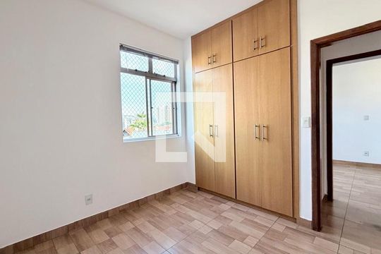 Apartamento à venda com 2 quartos, 150m² em Itamarati, Belo Horizonte