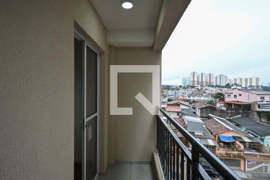 Varanda de apartamento para alugar com 2 quartos, 43m² em Jardim Tres Irmaos, Taboão da Serra