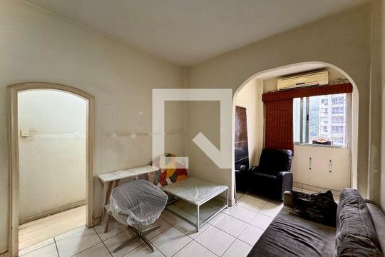 Sala de apartamento à venda com 2 quartos, 67m² em Botafogo, Rio de Janeiro