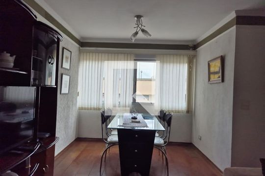 Sala de apartamento para alugar com 2 quartos, 80m² em Vila Gumercindo, São Paulo