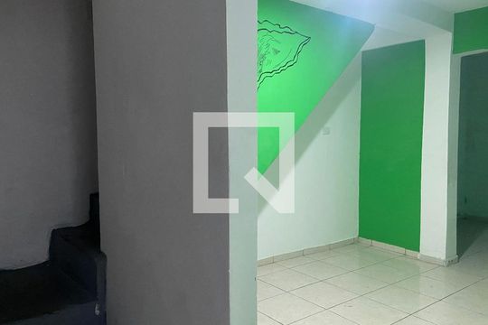Sala 2 de casa para alugar com 3 quartos, 120m² em Vila Yolanda, Osasco