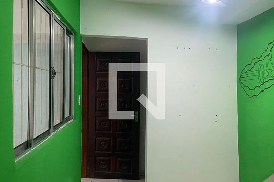 Sala 2 de casa para alugar com 3 quartos, 120m² em Vila Yolanda, Osasco