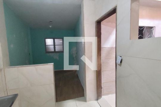 Apartamento para alugar com 1 quarto, 60m² em Jardim Primavera, Duque de Caxias