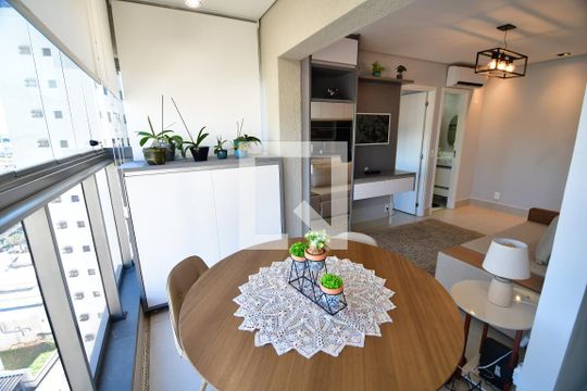 Apartamento para alugar com 1 quarto, 40m² em Cambuí, Campinas