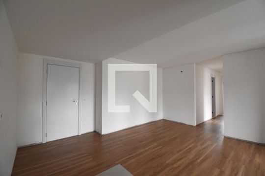 Sala/Cozinha de apartamento à venda com 3 quartos, 90m² em Boa Vista, Curitiba