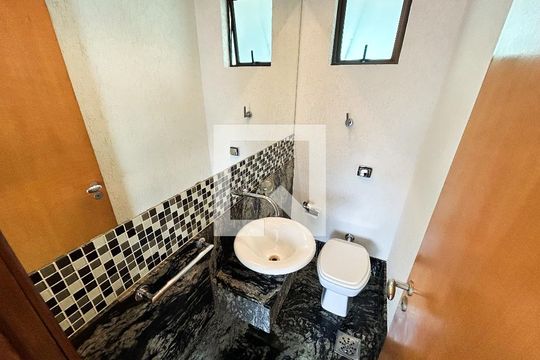 Apartamento para alugar com 4 quartos, 364m² em São José, Belo Horizonte