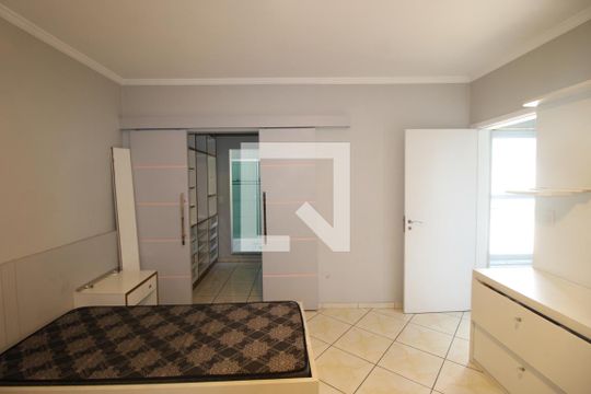 Quarto 1 de casa para alugar com 3 quartos, 160m² em Cidade Líder, São Paulo