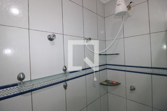 Quarto 1 - Banheiro de casa para alugar com 3 quartos, 160m² em Cidade Líder, São Paulo