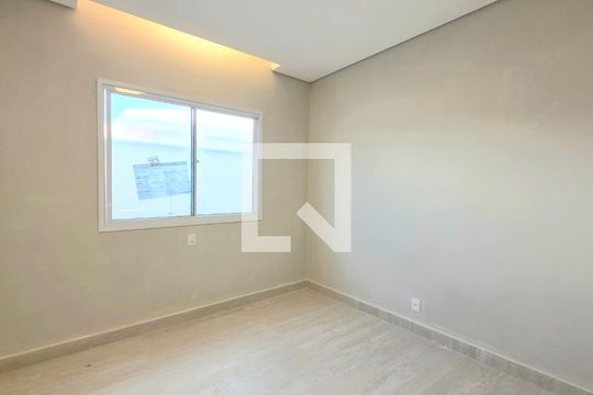 Casa de Condomínio à venda com 3 quartos, 170m² em Sobradinho, Lagoa Santa