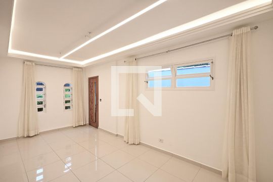 Sala de casa à venda com 4 quartos, 280m² em Jardim Umarizal, São Paulo