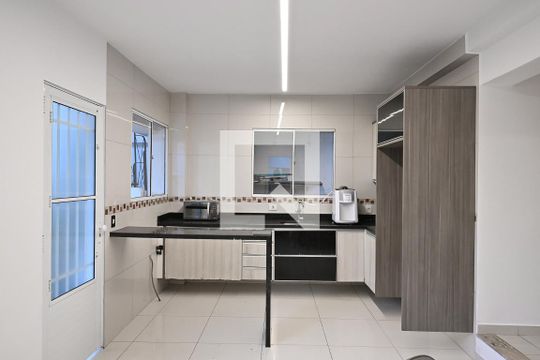 Cozinha de casa à venda com 4 quartos, 280m² em Jardim Umarizal, São Paulo