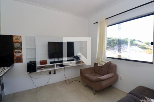 Sala de casa para alugar com 2 quartos, 89m² em Stella Maris, Salvador