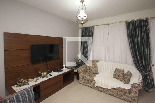 Casa à venda com 3 quartos, 146m² em Jardim Vila Formosa, São Paulo