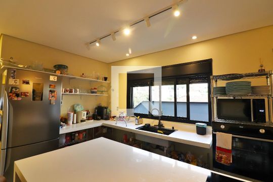 Sala/Cozinha de casa à venda com 3 quartos, 200m² em Baeta Neves, São Bernardo do Campo