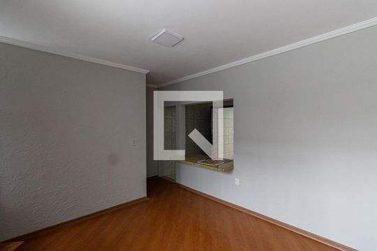 Sala de casa para alugar com 2 quartos, 100m² em Cidade São Miguel, São Paulo