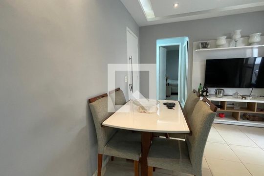 Apartamento à venda com 2 quartos, 75m² em Praia da Bandeira, Rio de Janeiro