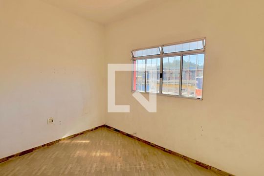 Quarto 1 de casa para alugar com 2 quartos, 55m² em Cidade Soberana, Guarulhos