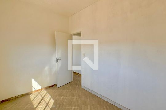 Quarto 1 de casa para alugar com 2 quartos, 55m² em Cidade Soberana, Guarulhos