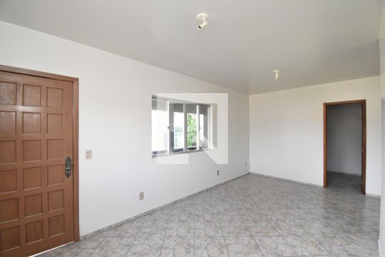 Sala de casa para alugar com 3 quartos, 250m² em Pilarzinho, Curitiba