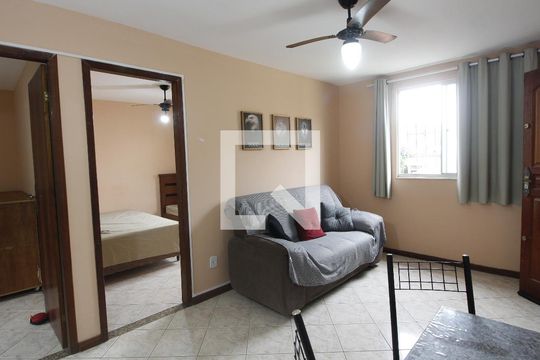 Apartamento para alugar com 2 quartos, 50m² em Jacaré, Cabo Frio