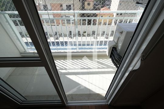 Sacada de apartamento para alugar com 3 quartos, 130m² em Vila Scarpelli, Santo André