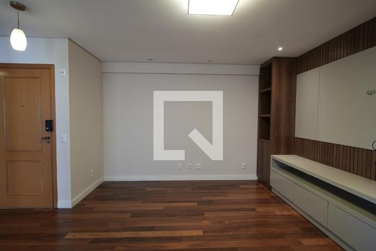 Sala de apartamento para alugar com 3 quartos, 130m² em Vila Scarpelli, Santo André