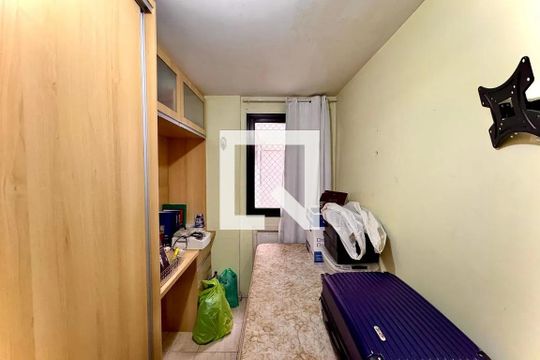 Quarto de apartamento à venda com 3 quartos, 120m² em Humaitá, Rio de Janeiro