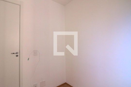 Apartamento à venda com 2 quartos, 33m² em Vila Ivone, São Paulo