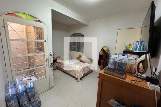 Suíte 1 de casa à venda com 5 quartos, 280m² em Riacho Fundo, Brasília