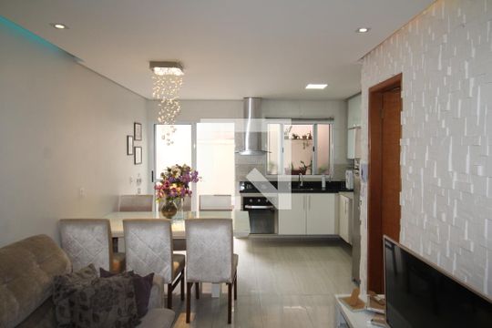 Sala / Cozinha de casa de condomínio à venda com 2 quartos, 100m² em Casa Verde Média, São Paulo