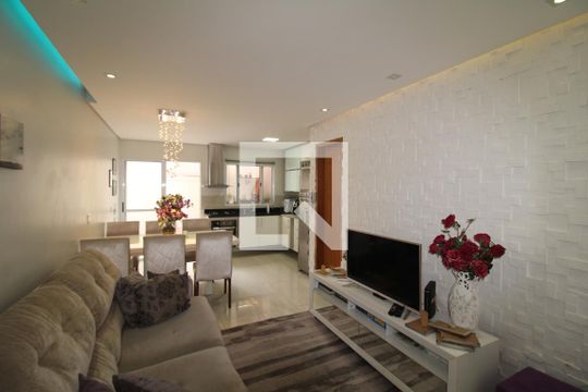 Sala / Cozinha de casa de condomínio à venda com 2 quartos, 100m² em Casa Verde Média, São Paulo