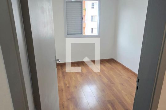 Quarto de apartamento à venda com 3 quartos, 57m² em Demarchi, São Bernardo do Campo