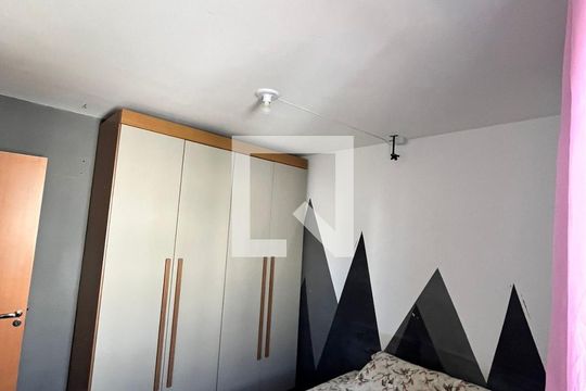 Quarto de apartamento à venda com 2 quartos, 39m² em Setor Perim, Goiânia