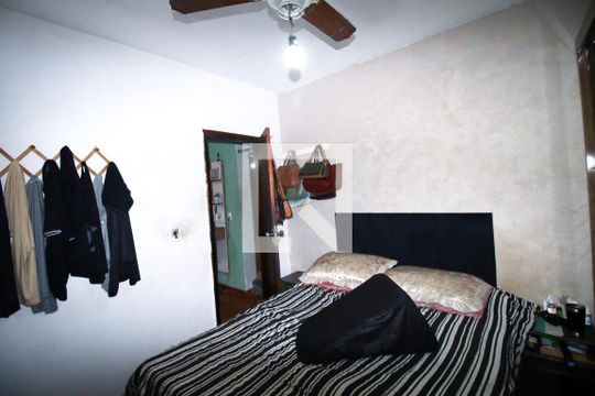 Quarto 1 de casa para alugar com 3 quartos, 75m² em Olaria, Rio de Janeiro