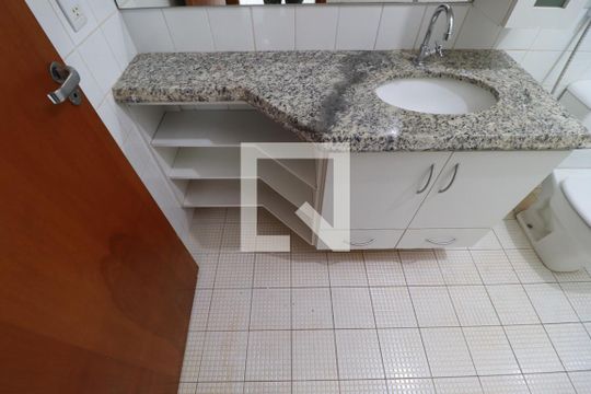 Banheiro  de apartamento para alugar com 1 quarto, 49m² em Nova Ribeirânia, Ribeirão Preto