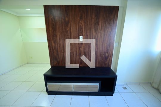 Apartamento para alugar com 3 quartos, 73m² em Vila Rosa, Goiânia