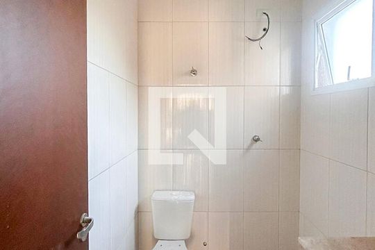 Banheiro da Suíte 1 de casa de condomínio à venda com 2 quartos, 71m² em Jardim Ubirajara, São Paulo