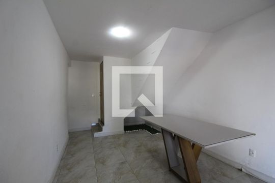 Sala 1 de casa à venda com 3 quartos, 360m² em Curicica, Rio de Janeiro