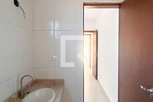 Banheiro da Suíte 1 de casa de condomínio à venda com 2 quartos, 71m² em Jardim Ubirajara, São Paulo