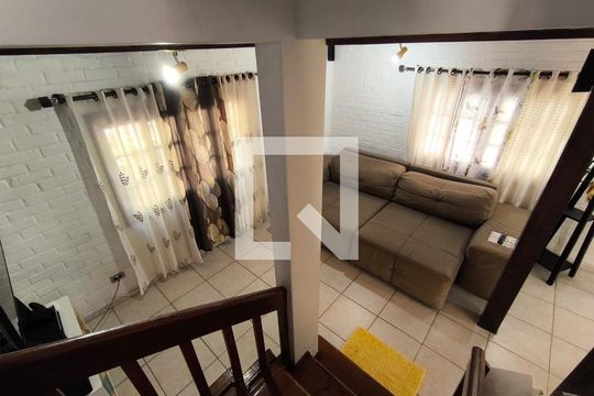 Sala de casa para alugar com 4 quartos, 500m² em Rio Tavares, Florianópolis