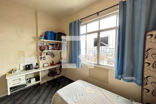 Quarto 1 de apartamento à venda com 2 quartos, 64m² em Higienópolis, Rio de Janeiro