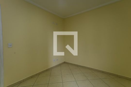 quarto 1 de apartamento para alugar com 2 quartos, 66m² em Jardim Henriqueta, Taboão da Serra