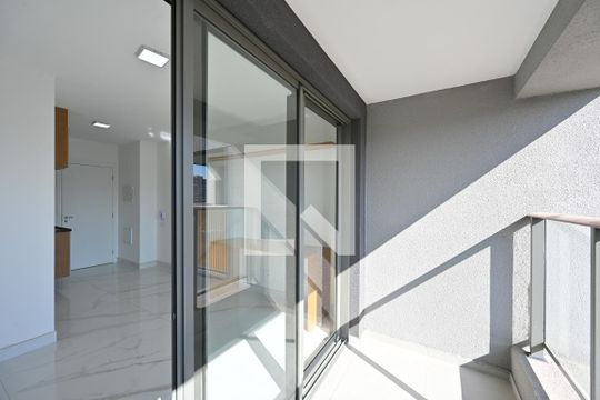 Varanda de kitnet/studio para alugar com 1 quarto, 26m² em Vila Clementino, São Paulo