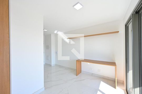 Sala/Quarto de kitnet/studio para alugar com 1 quarto, 26m² em Vila Clementino, São Paulo