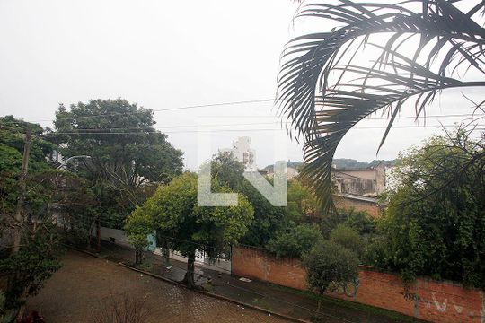 Sala Vista de apartamento à venda com 2 quartos, 70m² em Azenha, Porto Alegre